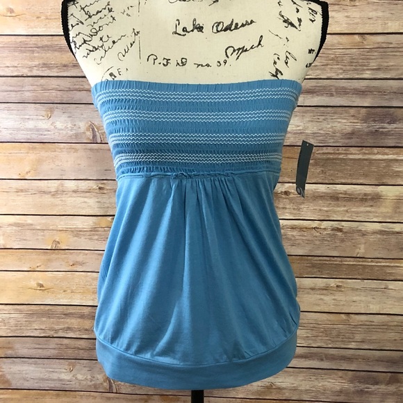 Old Navy Tops - Old Navy light blue tube top NWT - Small